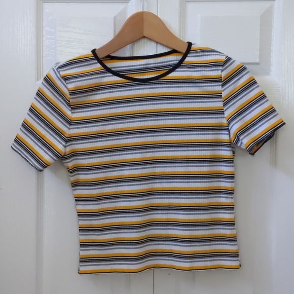 Yellow striped t-shirt - Picture 1 of 1